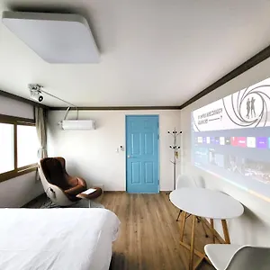 Hotel Island